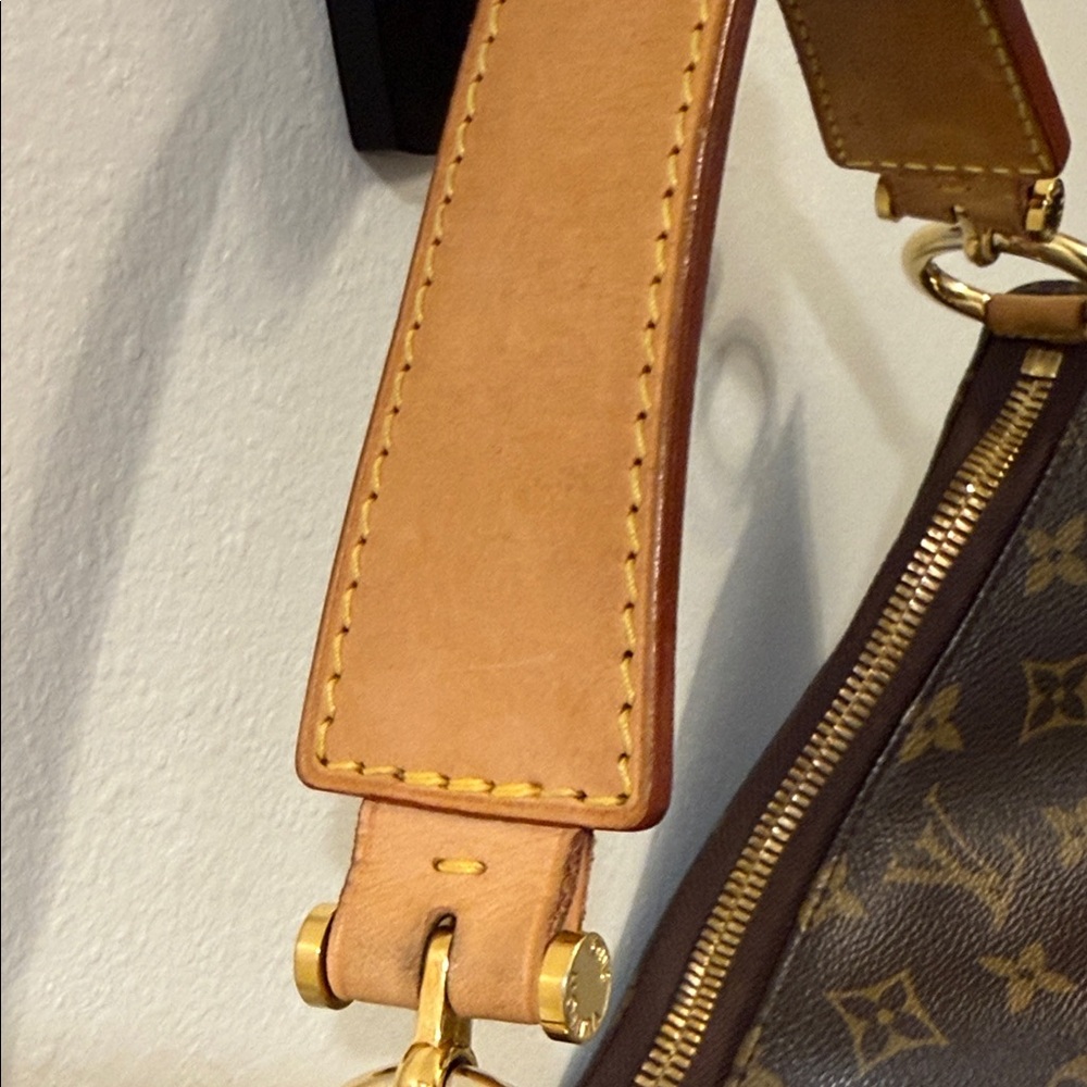 Louis Vuitton Sully PM Brown Monogram Hobo Bag with Gold Hardware - Picture 9 of 17